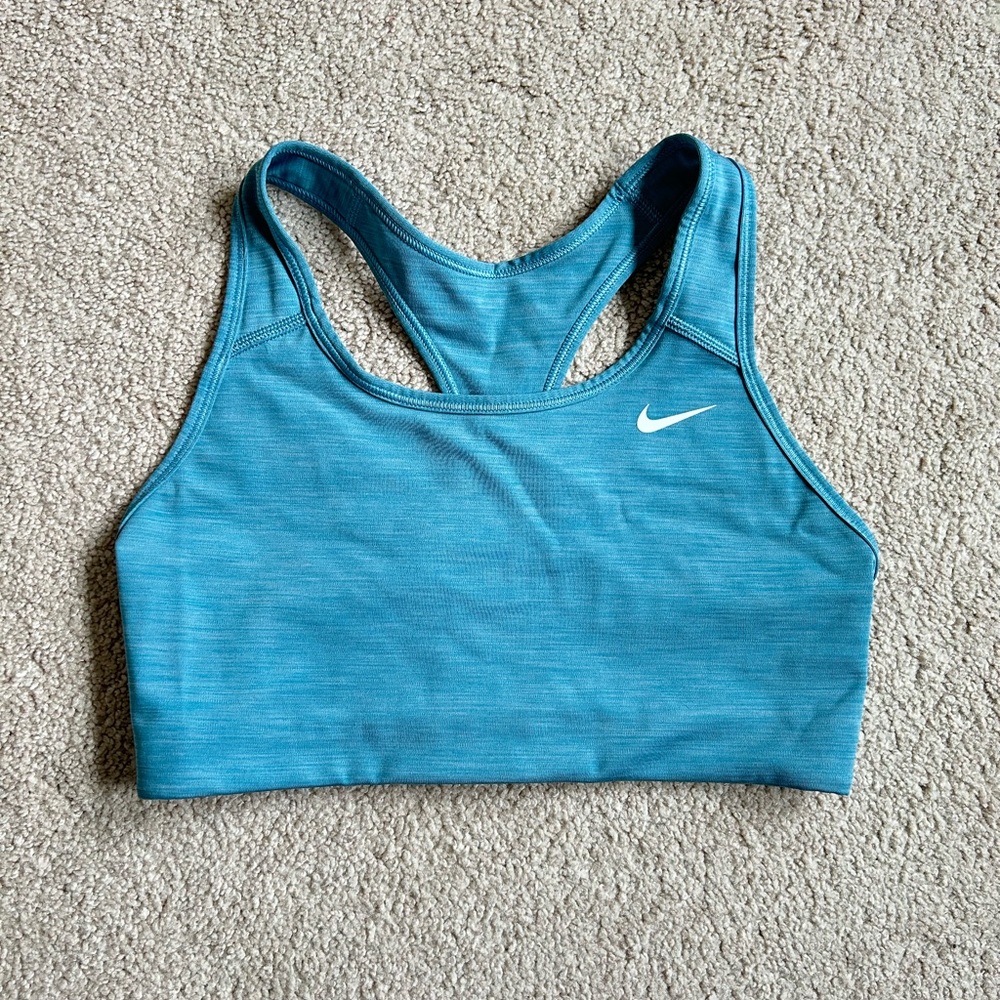 Nike Swoosh Sports Bra